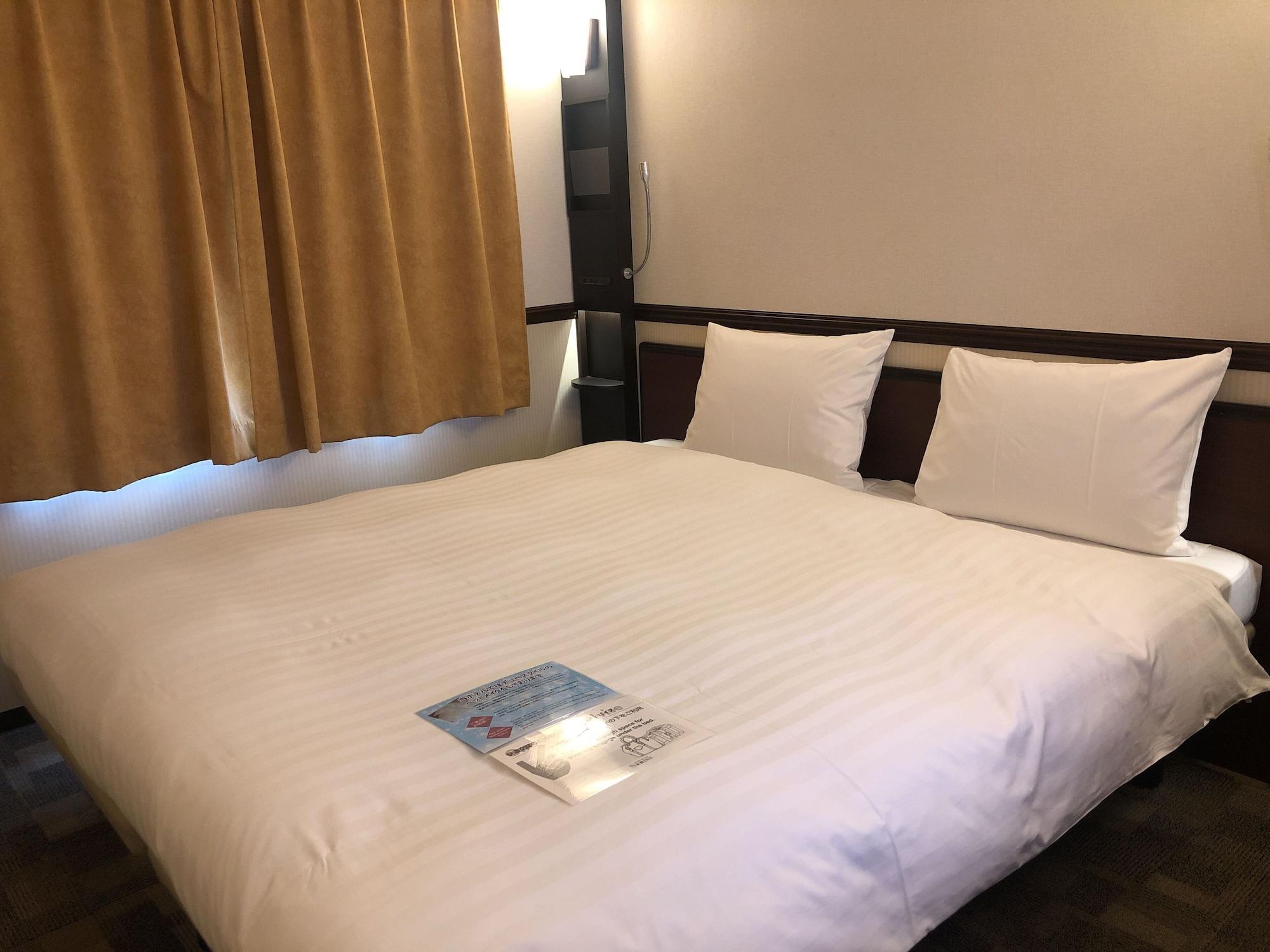 Toyoko Inn Tokyo Ueno Tawaramachi Eki מראה חיצוני תמונה